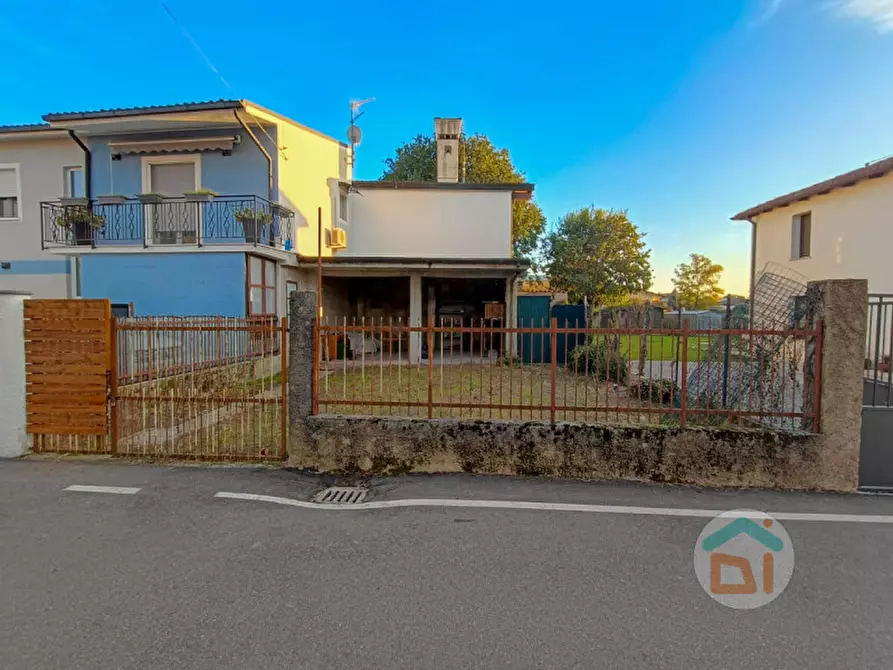 Immagine 5 di Laboratorio in vendita  in Via Del Treno 3 a San Canzian D'isonzo