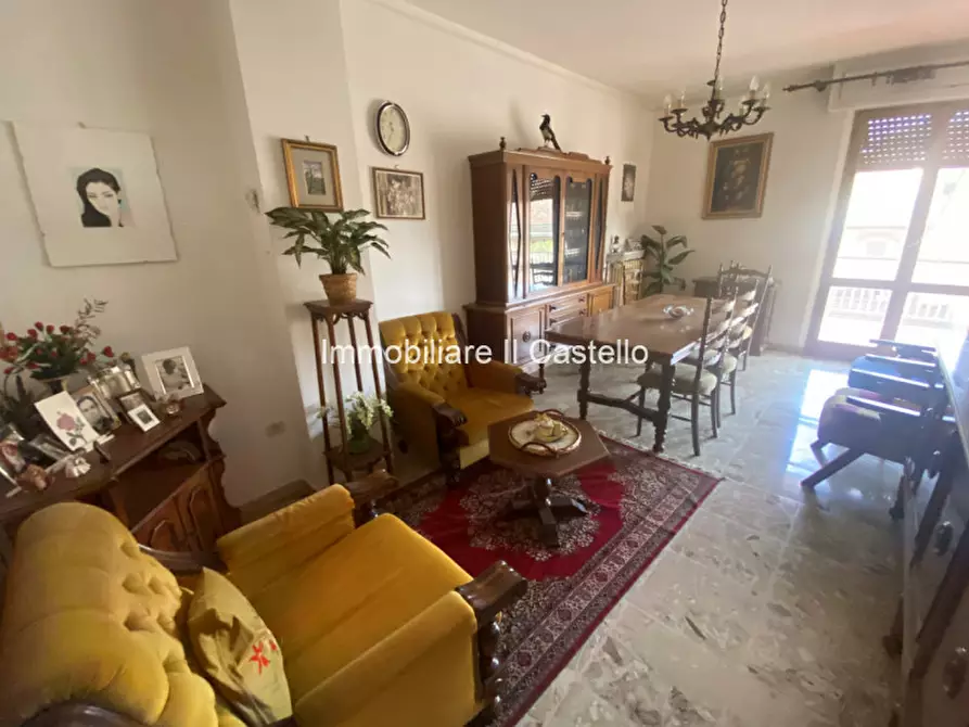 Immagine 3 di Appartamento in vendita  a Chiusi