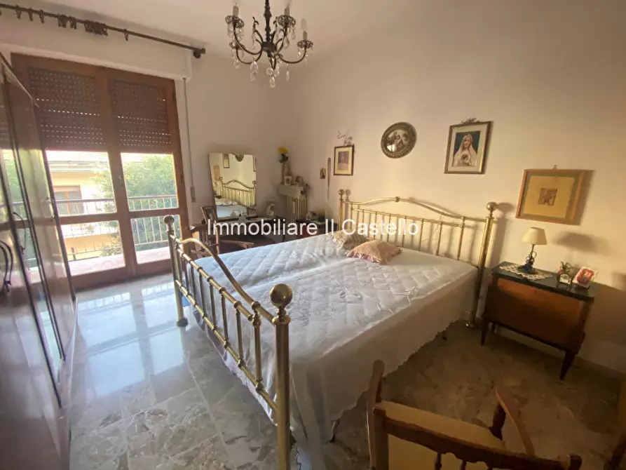 Immagine 22 di Appartamento in vendita  a Chiusi