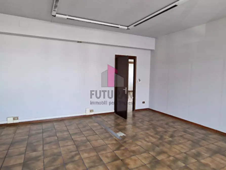 Immagine 2 di Ufficio in affitto  in VIA NONA STRADA a Padova
