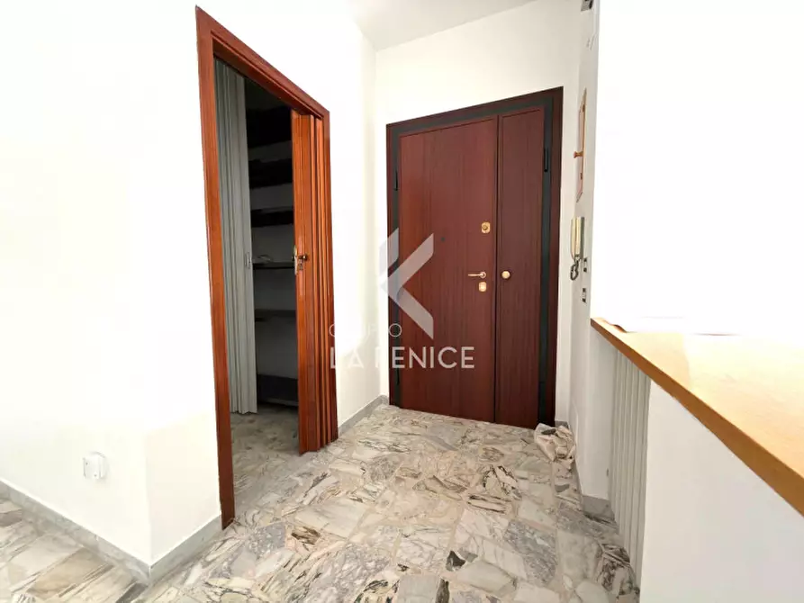 Immagine 5 di Appartamento in vendita  in Viale dei Lecci 10 a Martina Franca