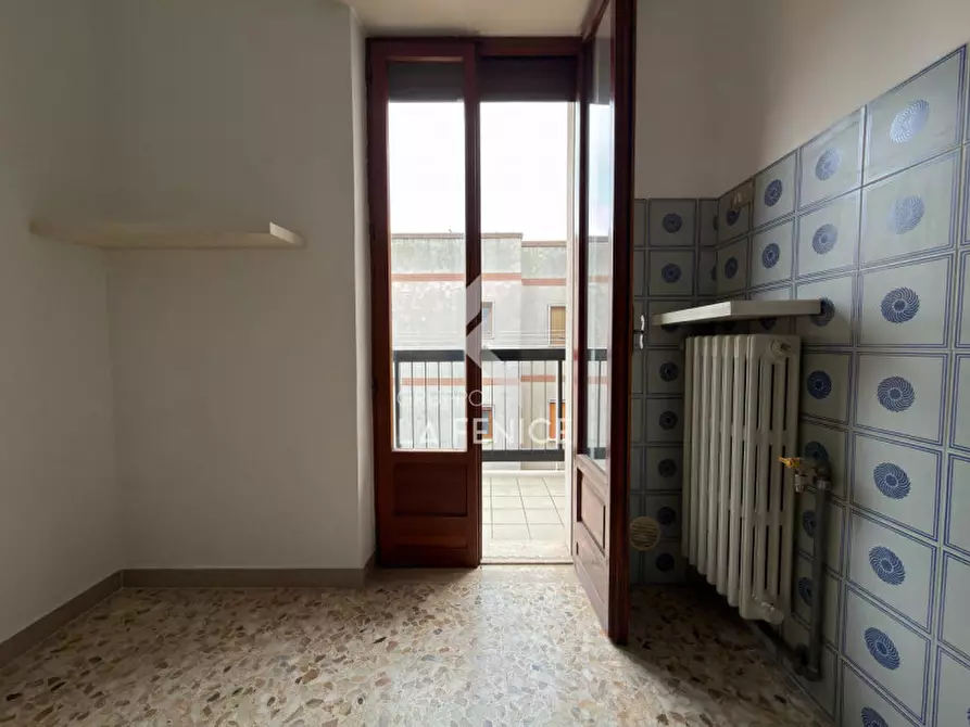 Immagine 27 di Appartamento in vendita  in Viale dei Lecci 10 a Martina Franca