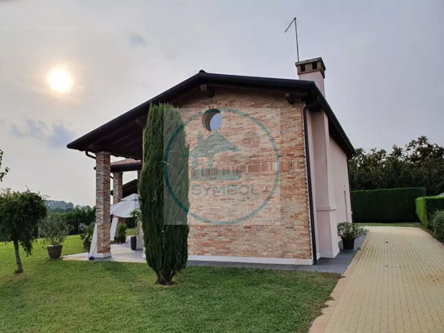 Immagine 3 di Casa indipendente in vendita  in Via le Motte a Santa Maria Di Sala