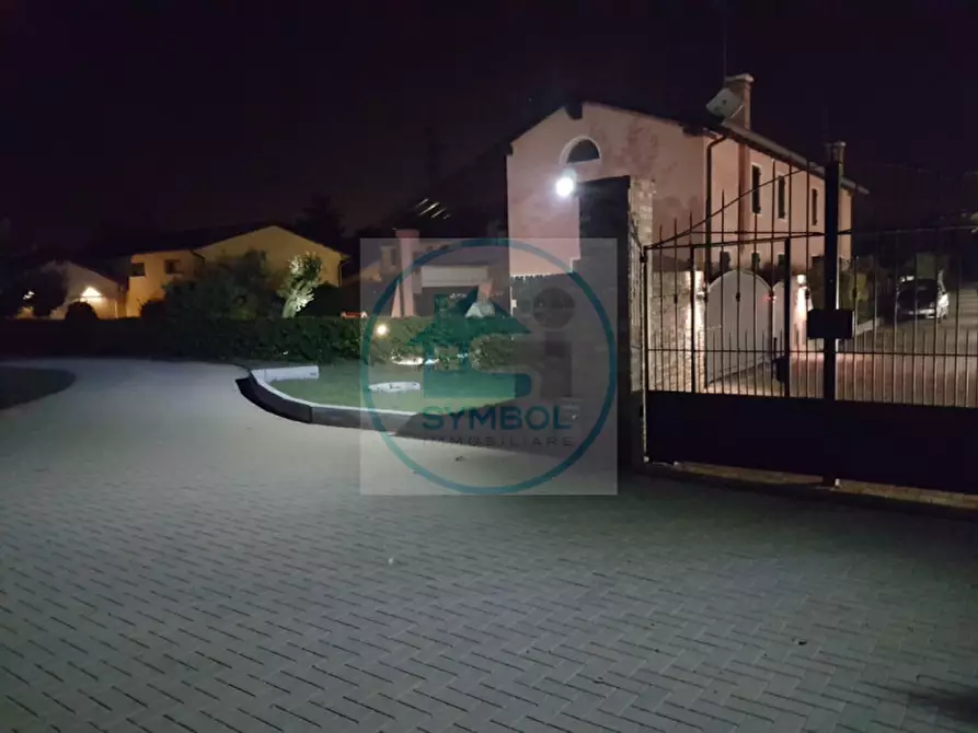 Immagine 9 di Casa indipendente in vendita  in Via le Motte a Santa Maria Di Sala