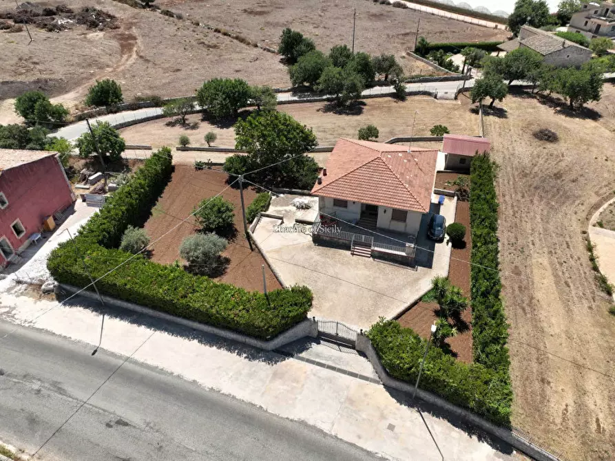 Immagine 1 di Casa indipendente in vendita  in San Giovanni Lo Pirato, scicli a Scicli