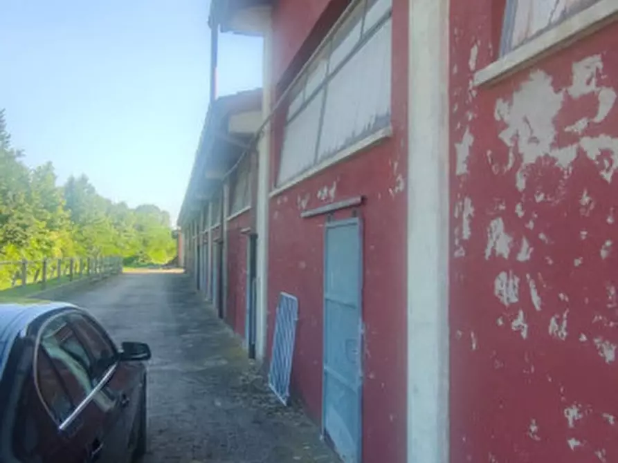 Immagine 10 di Terreno in vendita  a Rubano