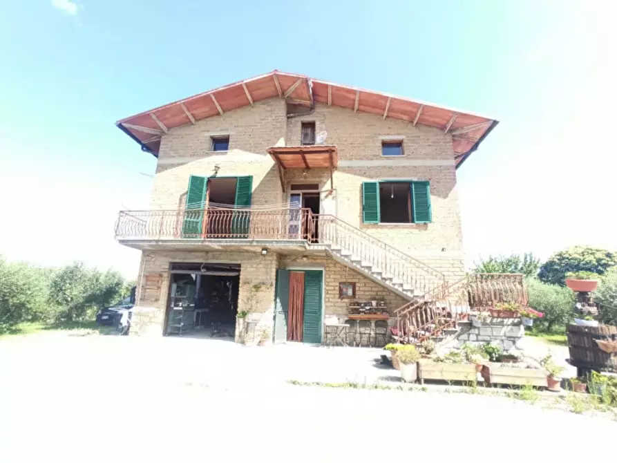 Immagine 2 di Casa indipendente in vendita  in frazione Porto a Castiglione Del Lago