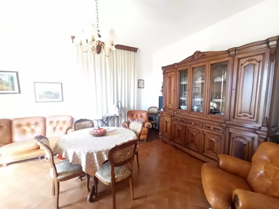 Immagine 9 di Casa indipendente in vendita  in frazione Porto a Castiglione Del Lago