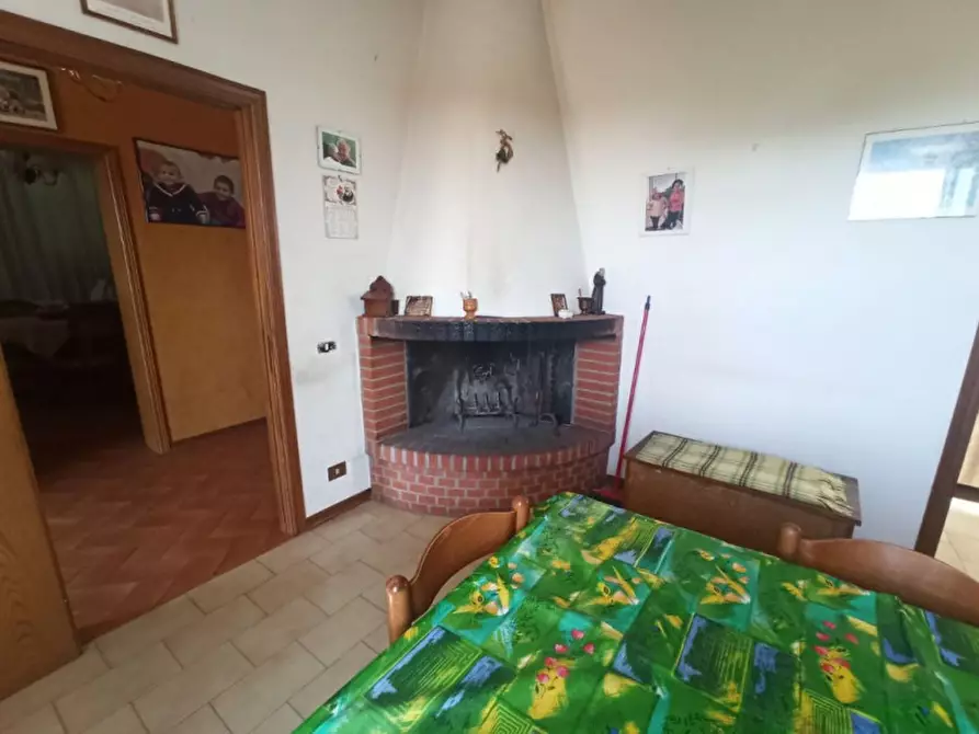 Immagine 12 di Casa indipendente in vendita  in frazione Porto a Castiglione Del Lago