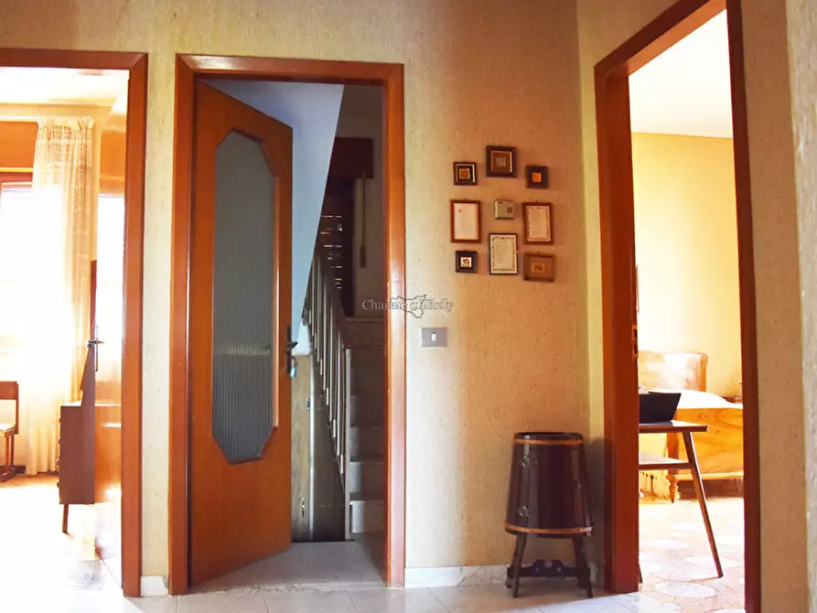 Immagine 10 di Casa indipendente in vendita  in Via Risorgimento, Modica a Modica