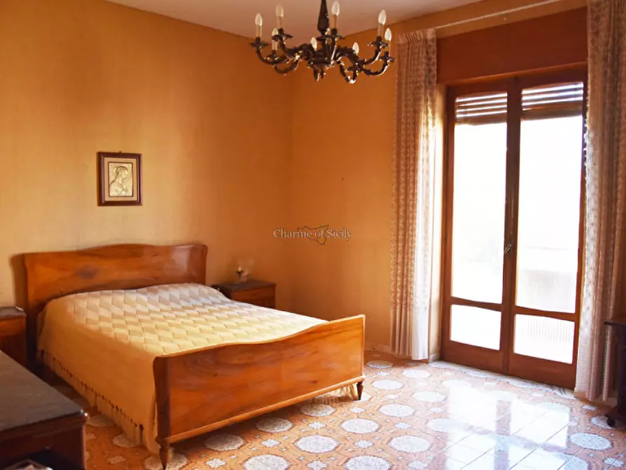 Immagine 12 di Casa indipendente in vendita  in Via Risorgimento, Modica a Modica