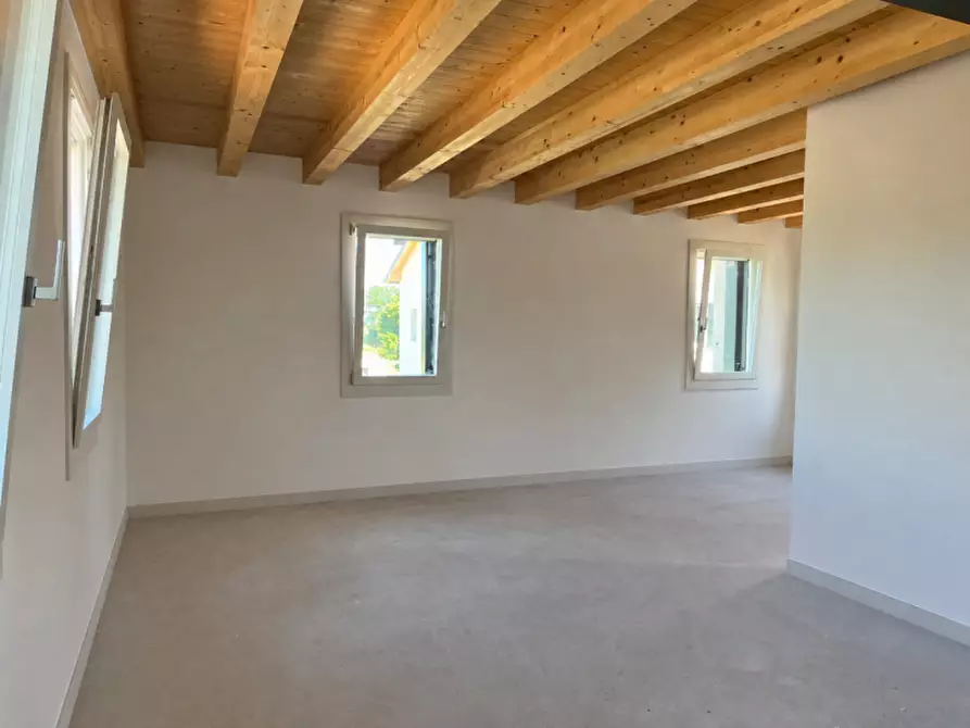 Immagine 4 di Appartamento in vendita  in via Riviera Comm. Armando Furlanis a Concordia Sagittaria