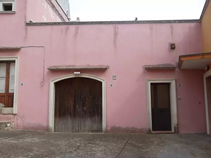 Immagine 2 di Casa indipendente in vendita  in Via Ciro Menotti a Matino