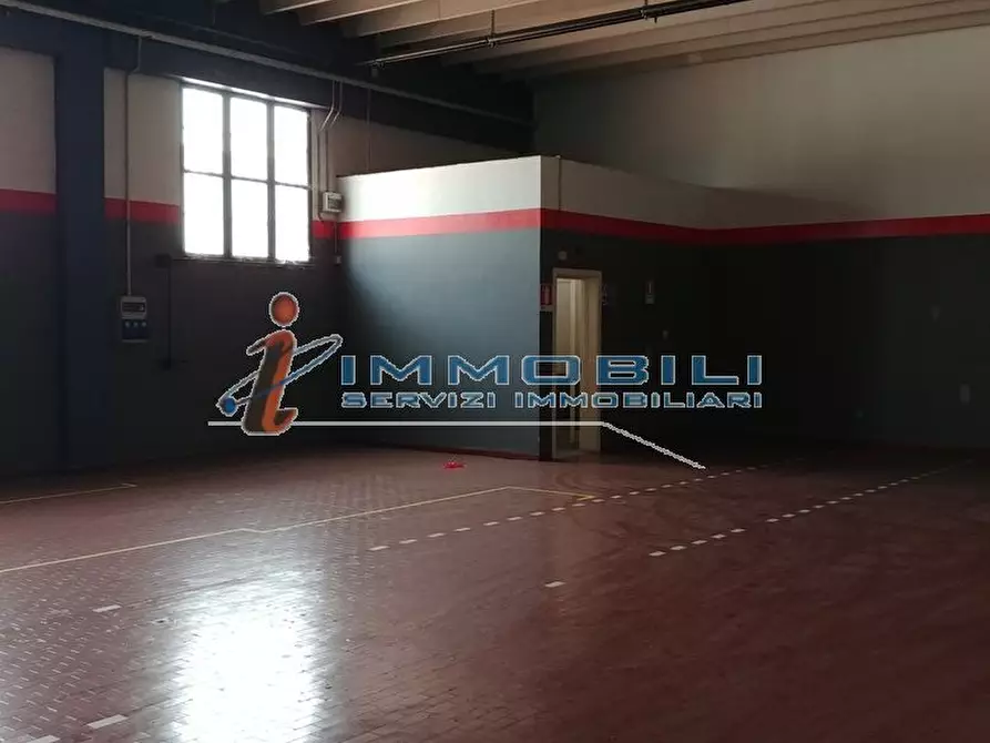 Immagine 10 di Laboratorio in affitto  in VIA DA VINCI L. a Cambiago