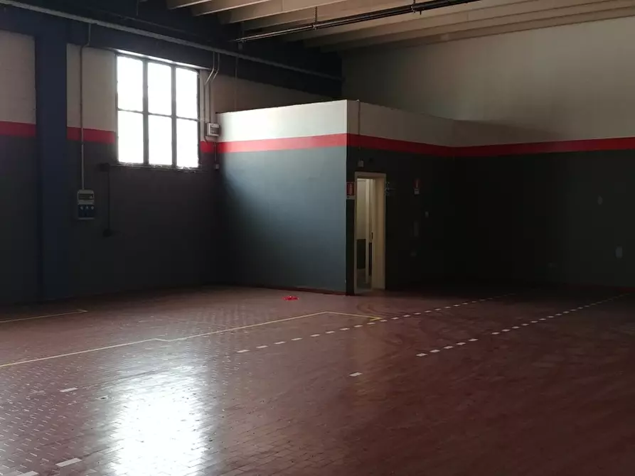 Immagine 10 di Negozio in affitto  in VIA DA VINCI L. a Cambiago