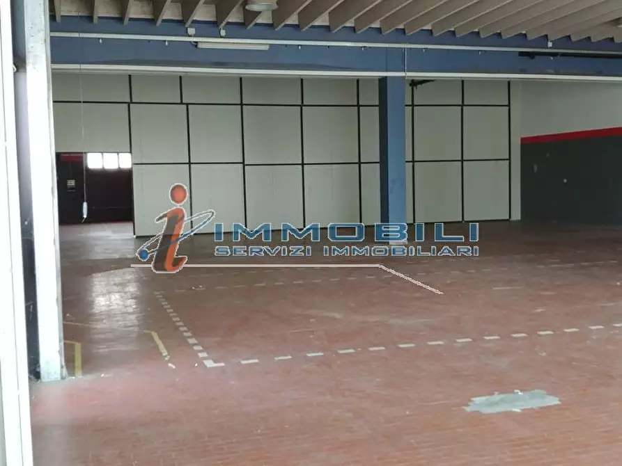 Immagine 4 di Capannone industriale in affitto  in VIA DA VINCI L. a Cambiago