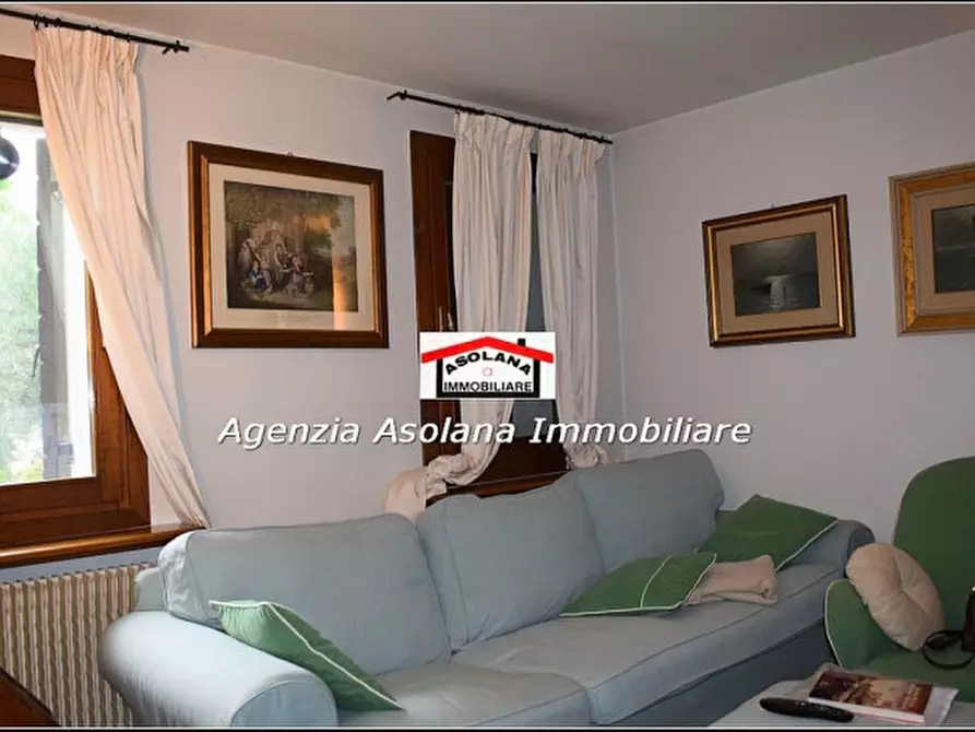 Immagine 6 di Villa in vendita  in via del barbo a Asolo