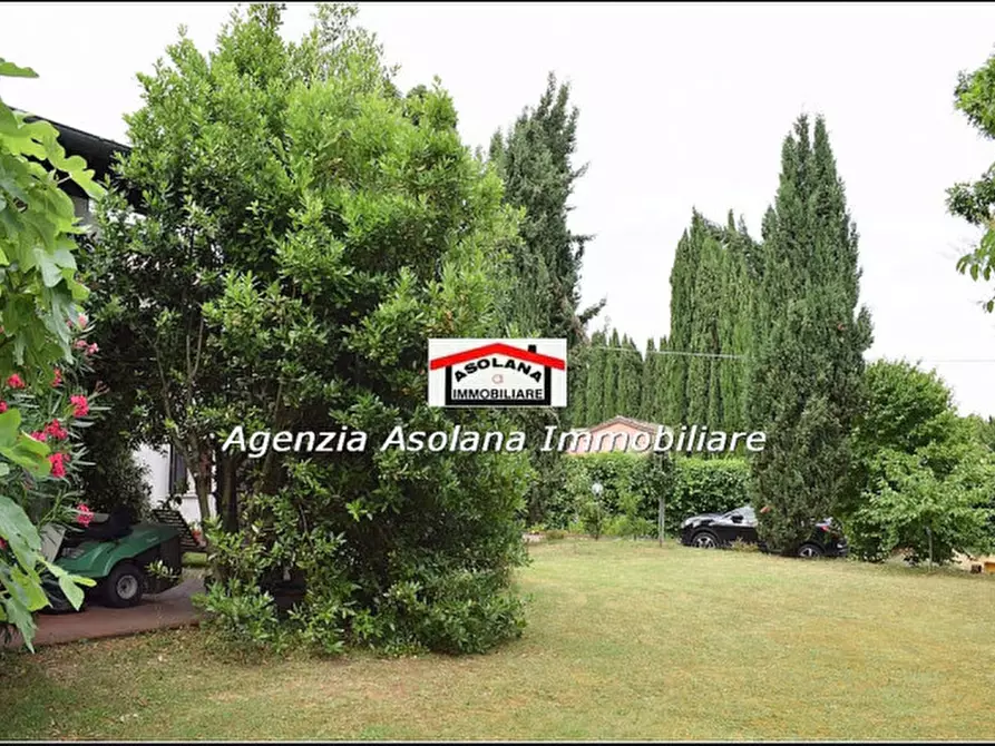 Immagine 33 di Villa in vendita  in via del barbo a Asolo