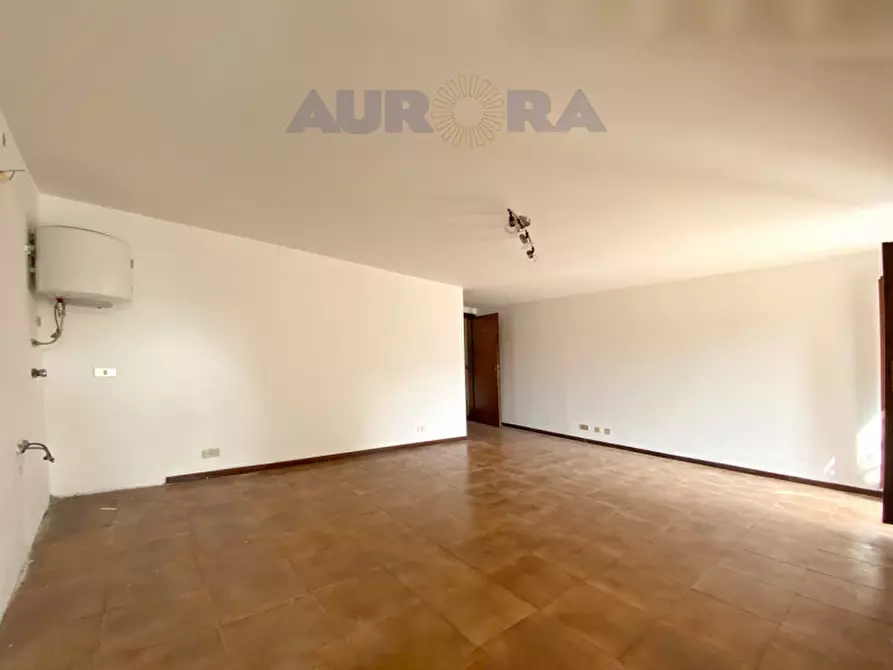 Immagine 7 di Ufficio in affitto  in via roma 23 a Verona