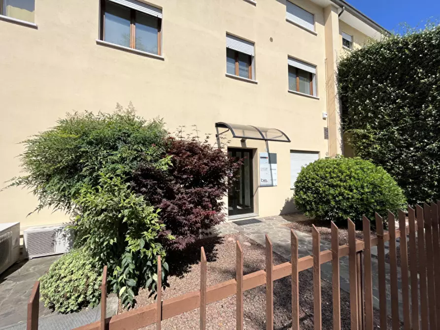 Immagine 24 di Ufficio in vendita  in Via della Provvidenza a Rubano