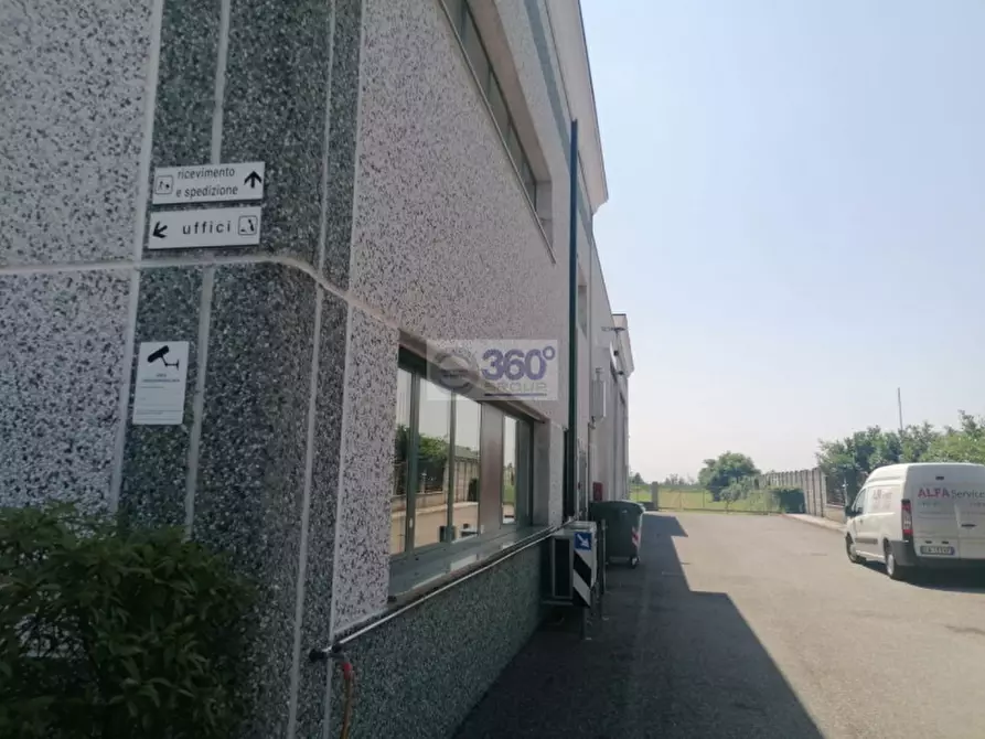 Immagine 5 di Capannone industriale in vendita  in Via XXV Aprile a Rovato