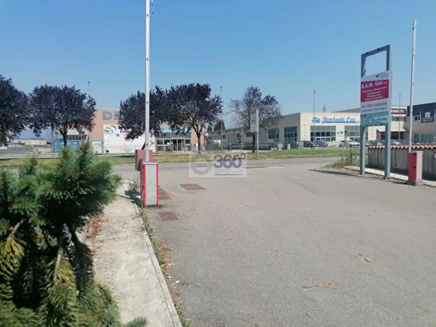 Immagine 12 di Capannone industriale in vendita  in Via XXV Aprile a Rovato