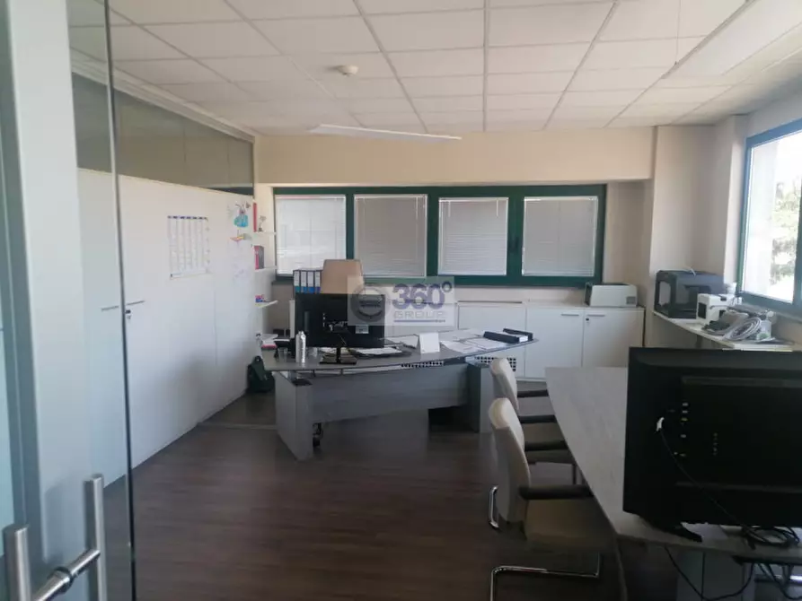 Immagine 15 di Capannone industriale in vendita  in Via XXV Aprile a Rovato