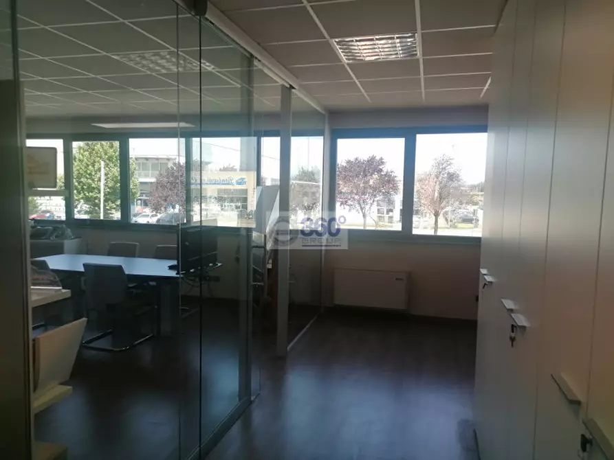 Immagine 18 di Capannone industriale in vendita  in Via XXV Aprile a Rovato