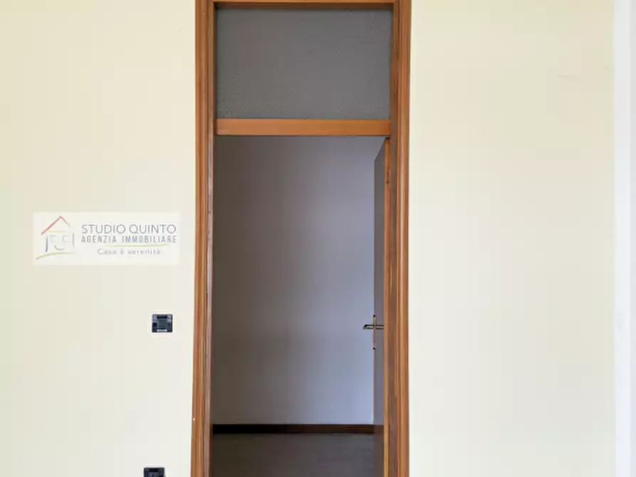 Immagine 15 di Ufficio in vendita  a Quinto Di Treviso