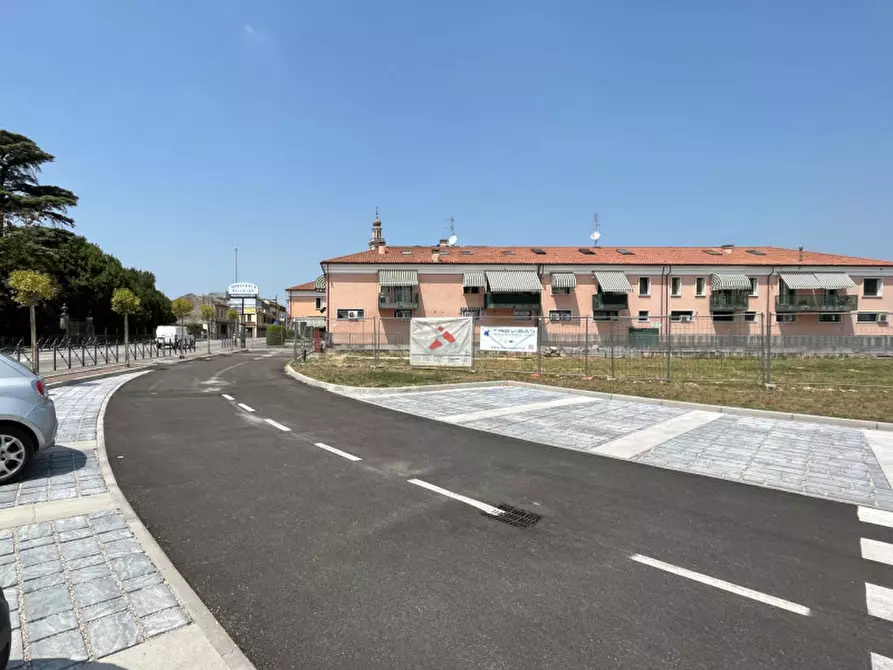 Immagine 11 di Terreno in vendita  in via IV Novembre a Mestrino