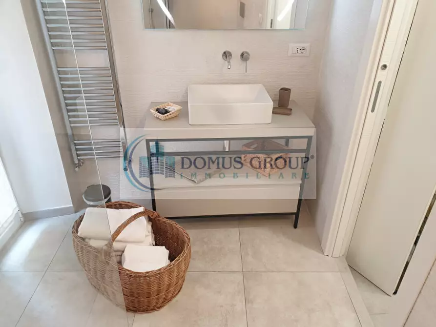 Immagine 16 di Appartamento in vendita  in Corso Umberto I a Anguillara Sabazia