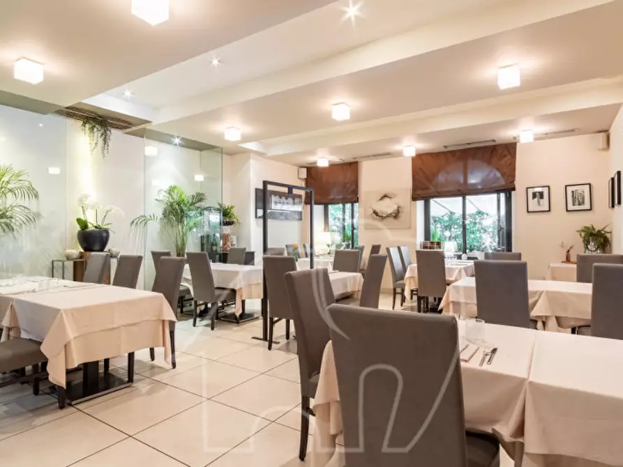 Immagine 3 di Attività commerciale in vendita  in Gries a Bolzano