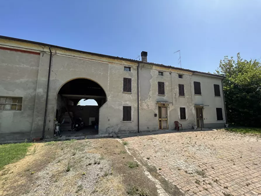 Immagine 5 di Rustico / casale in vendita  a Suzzara