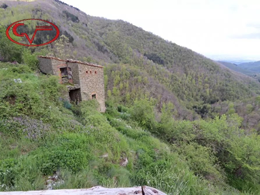 Immagine 2 di Casa indipendente in vendita  in rocca ricciarda a Loro Ciuffenna