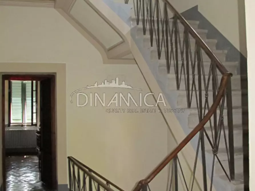 Immagine 7 di Villa in vendita  a Casciana Terme Lari