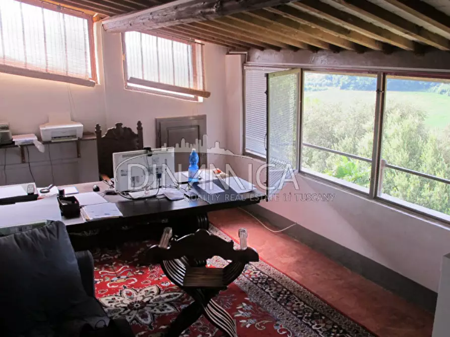 Immagine 9 di Villa in vendita  a Casciana Terme Lari