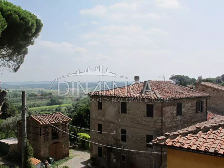 Immagine 12 di Villa in vendita  a Casciana Terme Lari