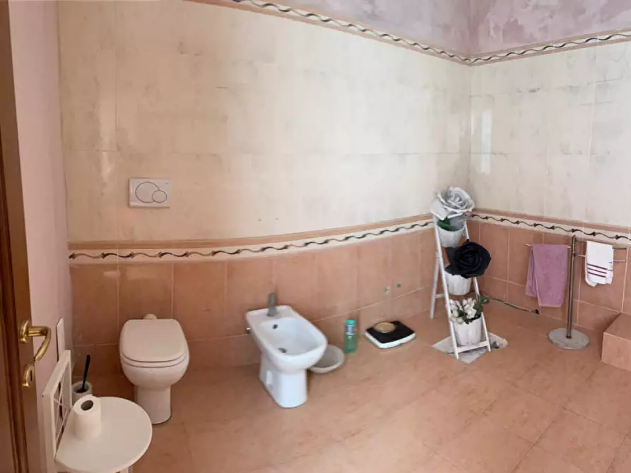 Immagine 6 di Casa indipendente in vendita  a Canicattini Bagni