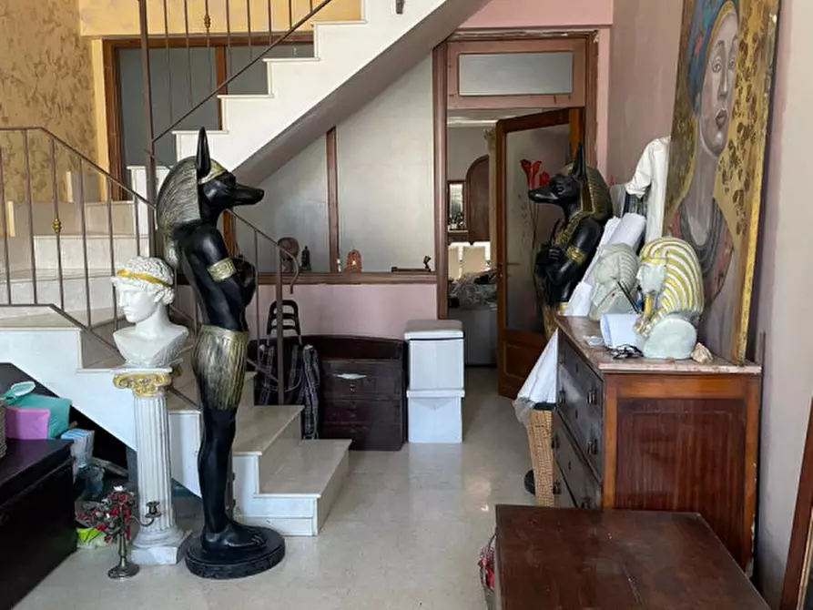 Immagine 17 di Casa indipendente in vendita  a Canicattini Bagni