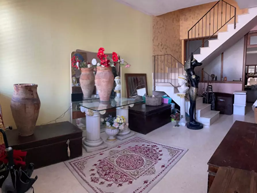 Immagine 19 di Casa indipendente in vendita  a Canicattini Bagni