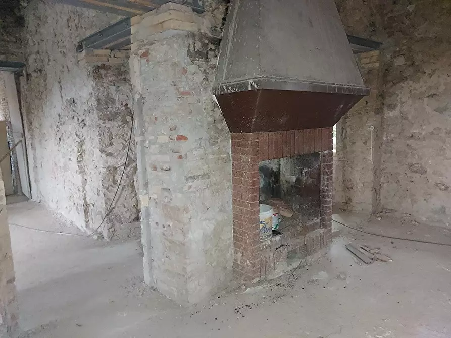 Immagine 8 di Rustico / casale in vendita  in Via dell'Aspo a Ascoli Piceno