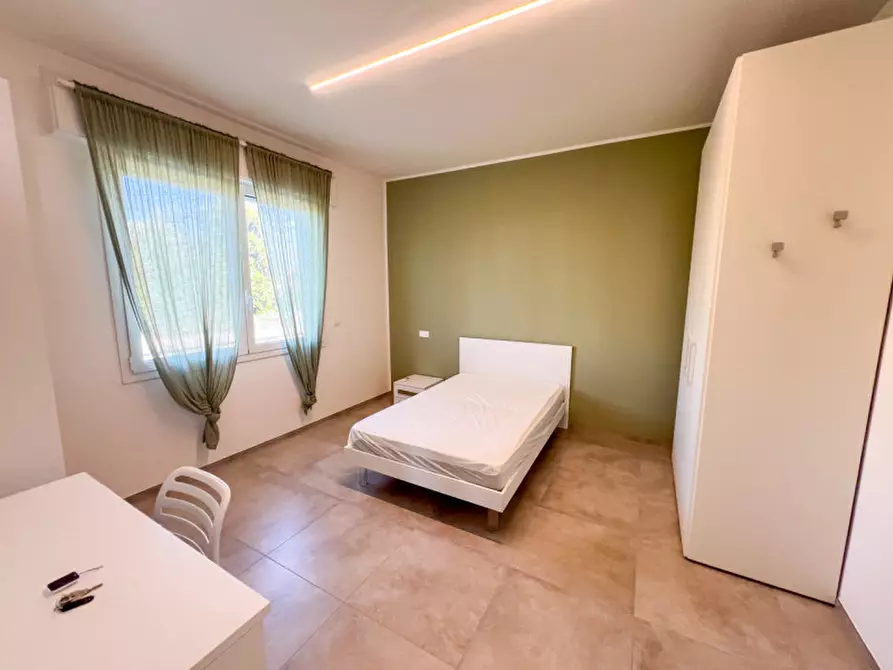 Immagine 13 di Camera in affitto  in VIA ROMEA 130 a Legnaro