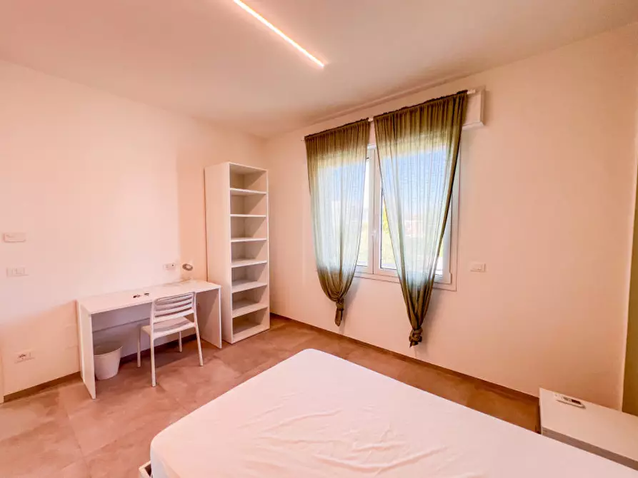 Immagine 16 di Camera in affitto  in VIA ROMEA 130 a Legnaro