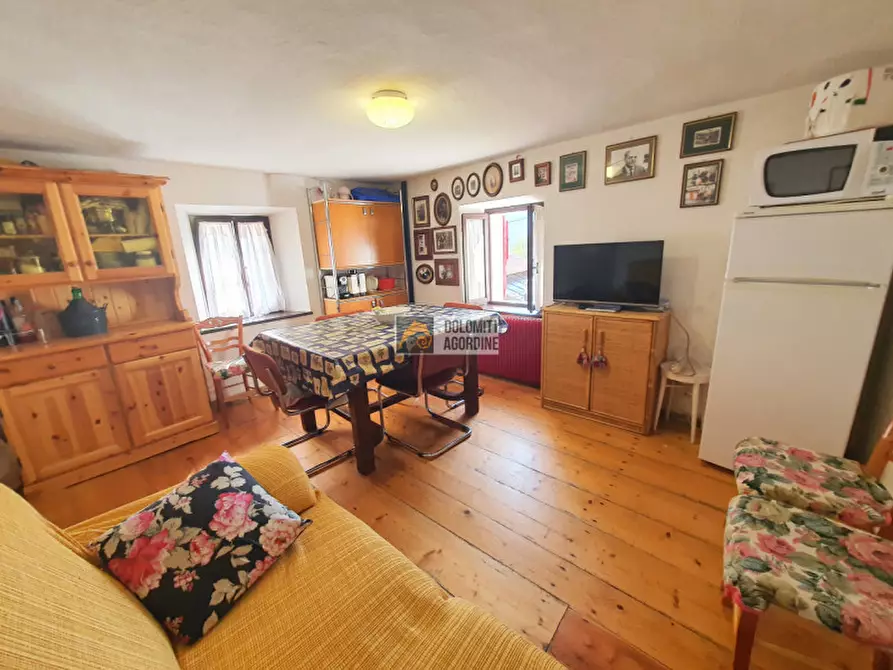 Immagine 2 di Casa indipendente in vendita  in Località Tos a Rivamonte Agordino