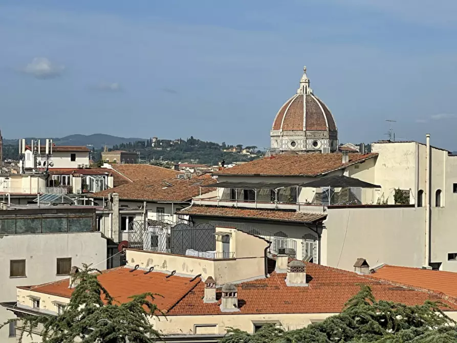 Immagine 1 di Attico in vendita  in piazza donatello a Firenze