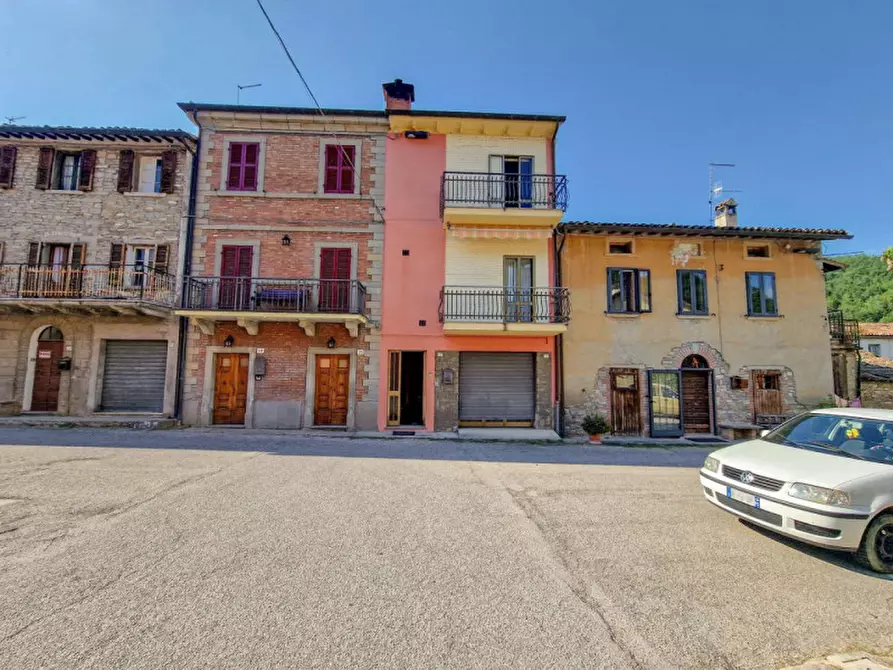 Immagine 21 di Appartamento in vendita  in Piazza del Pino a Borgo Pace