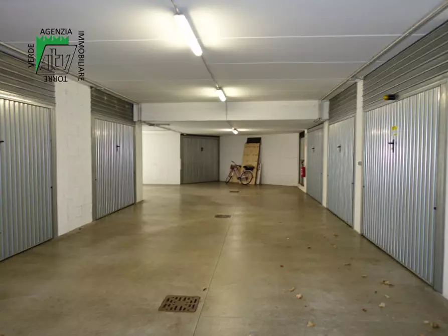Immagine 1 di Garage in vendita  in Mezzolombardo, via Riccardo Zandonai a Mezzolombardo