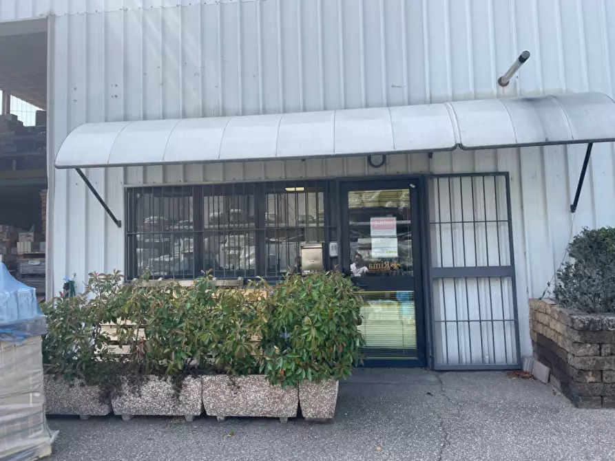Immagine 1 di Capannone industriale in vendita  in Via Statale 467 a Casalgrande