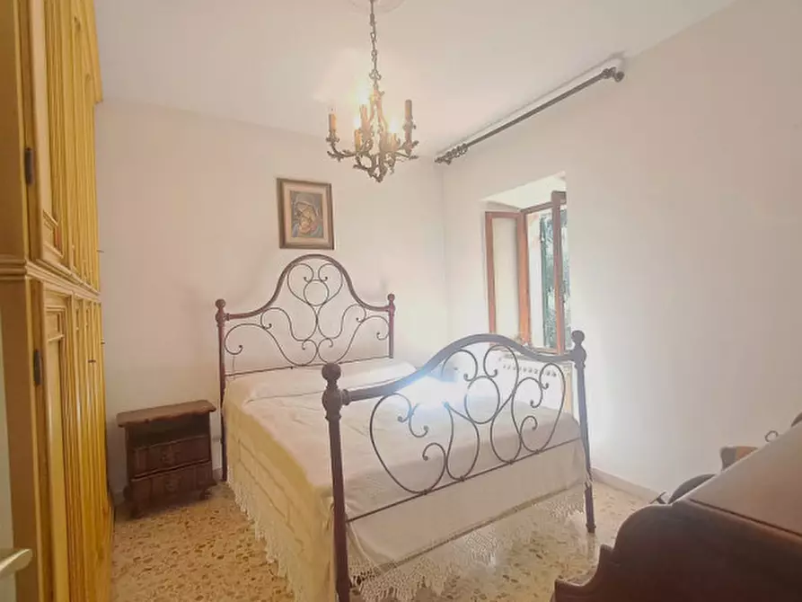 Immagine 10 di Villetta a schiera in vendita  a Tuoro Sul Trasimeno