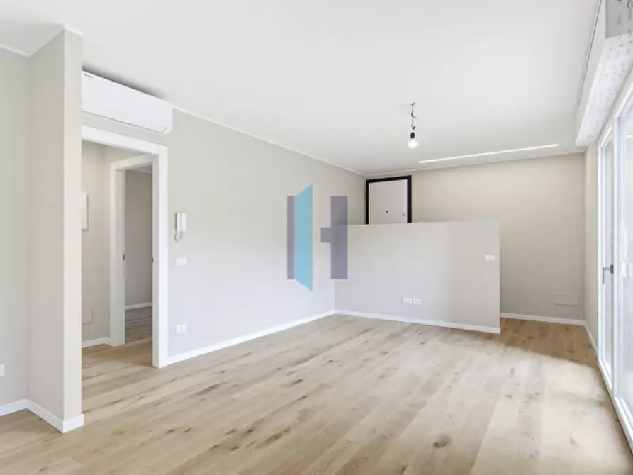 Immagine 4 di Appartamento in vendita  in Via Renato Serra 1 a Brescia